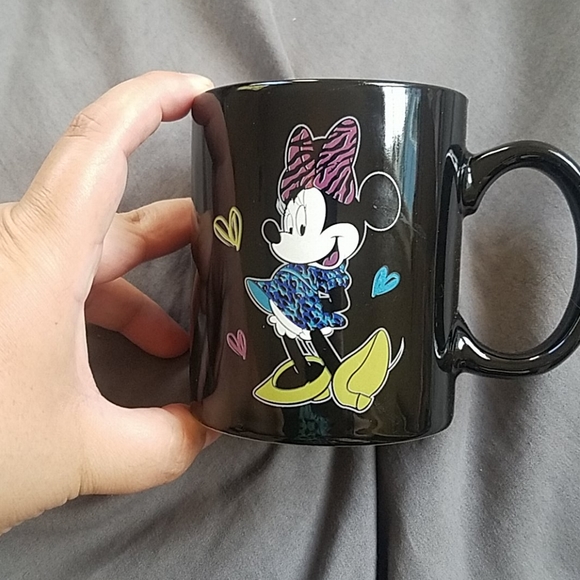 Disney Other - MINNIE MOUSE MUG